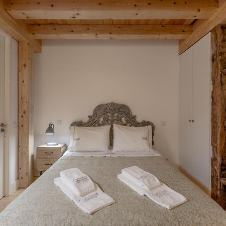 Comtesse Lisbonne Apartments Rum bild